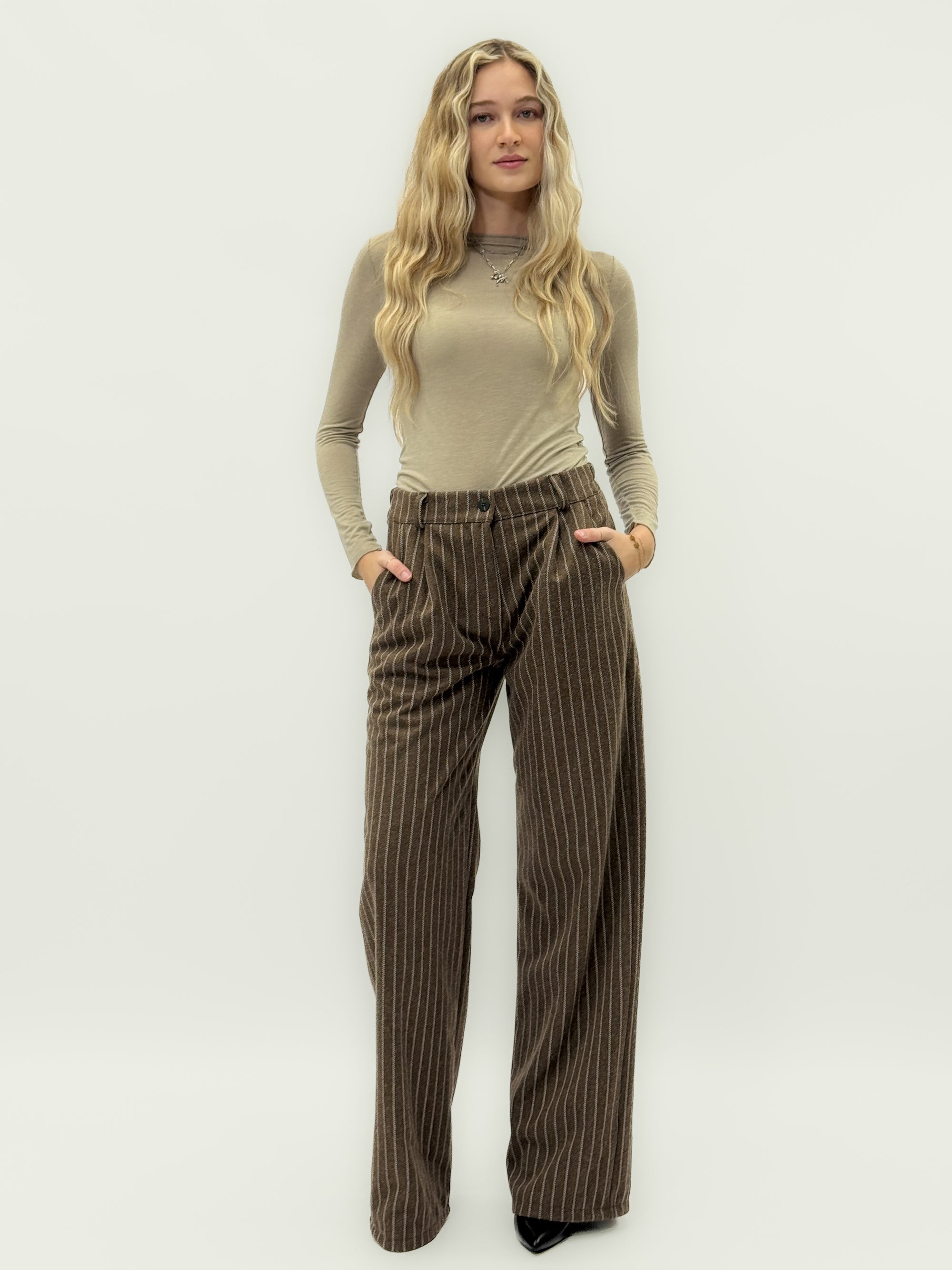 Completo a righe in velluto millerighe – Giacca e Pantalone