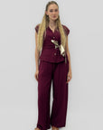 Completo con Camicia Annodata e Pantalone Palazzo