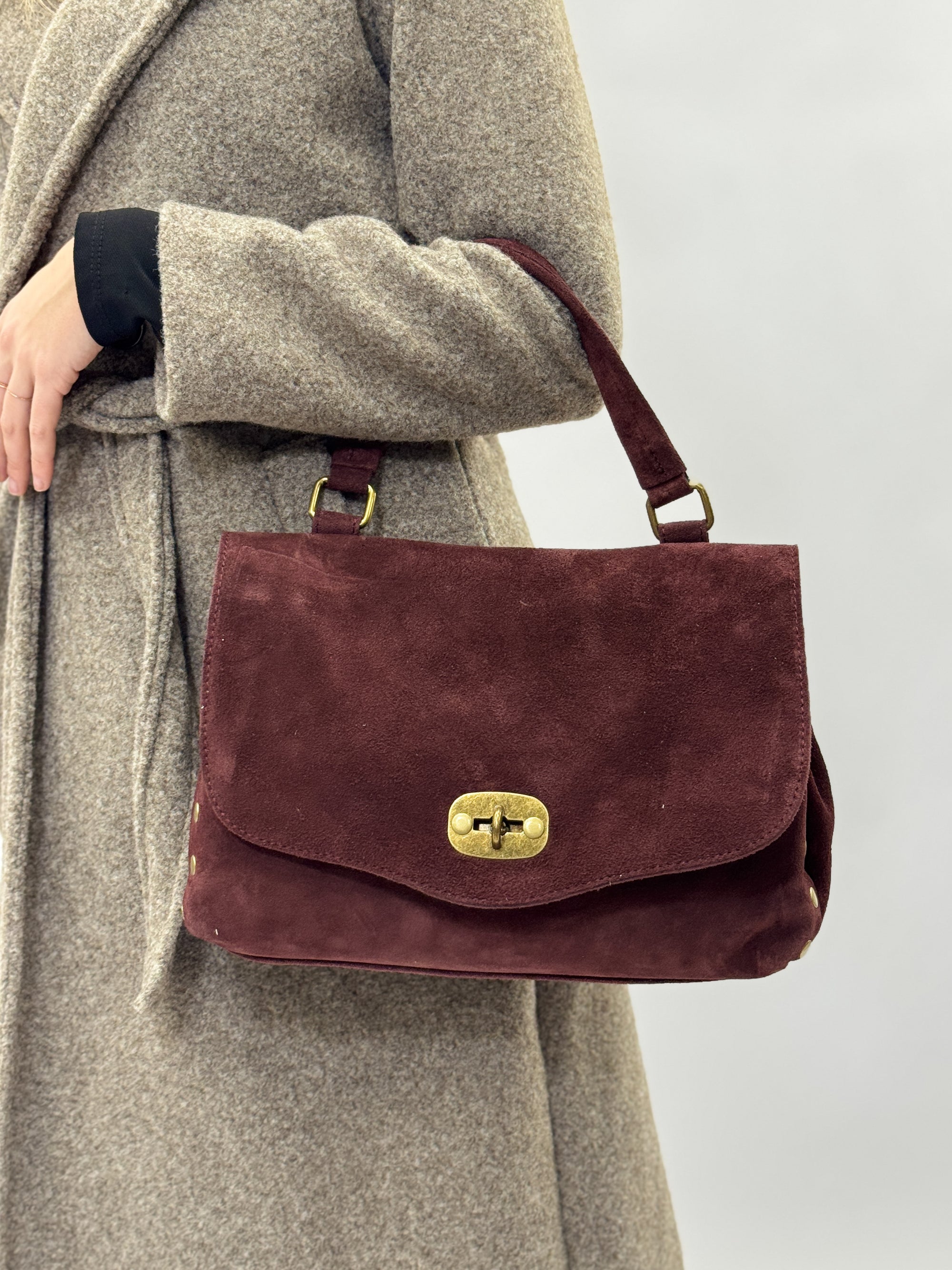 Borsa Siena in vera pelle scamosciata – Made in Italy