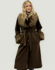 Cappotto lungo con collo e polsini in ecopelliccia