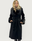 Cappotto lungo con collo e polsini in ecopelliccia