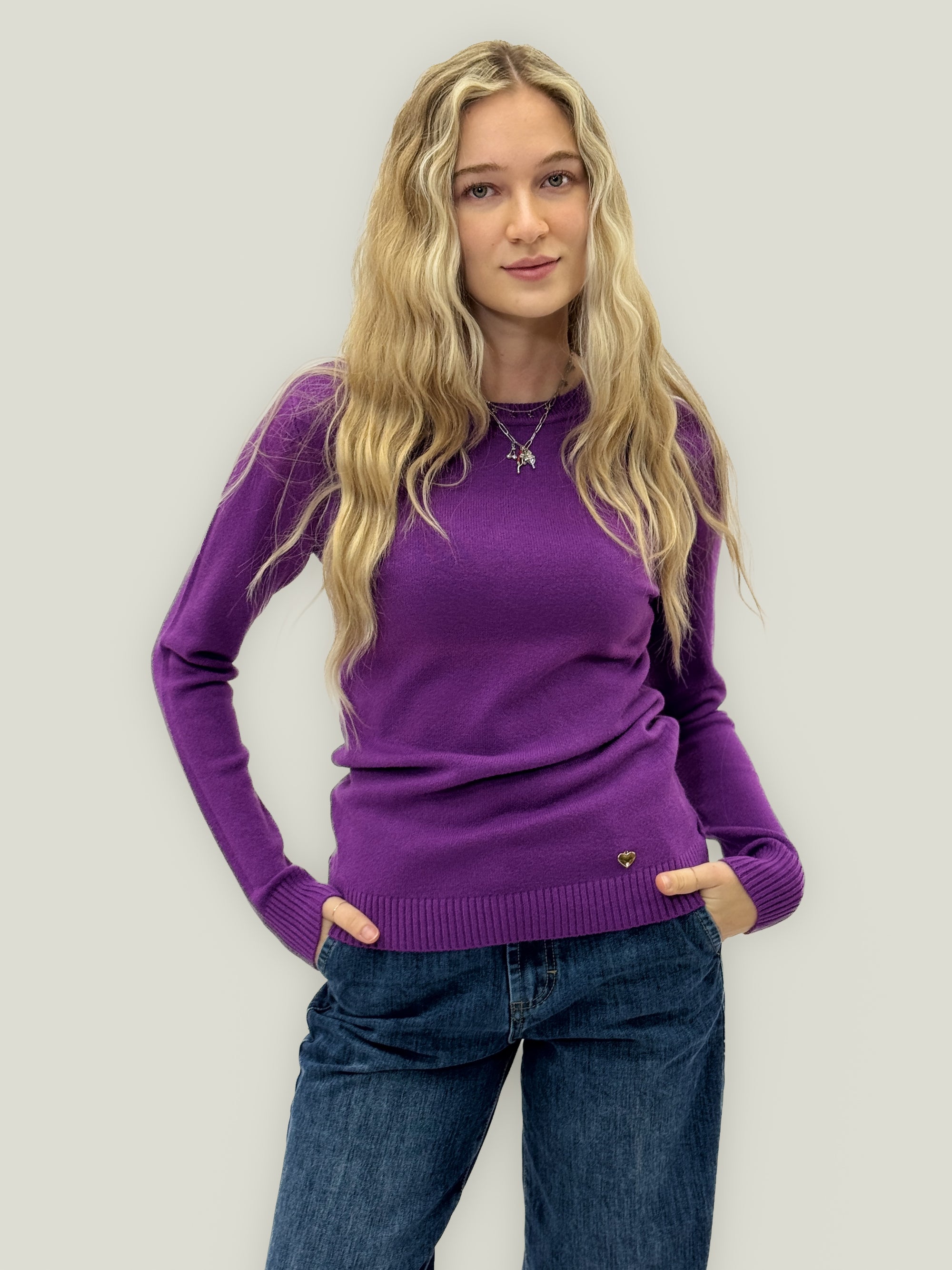 Maglione basic morbida girocollo