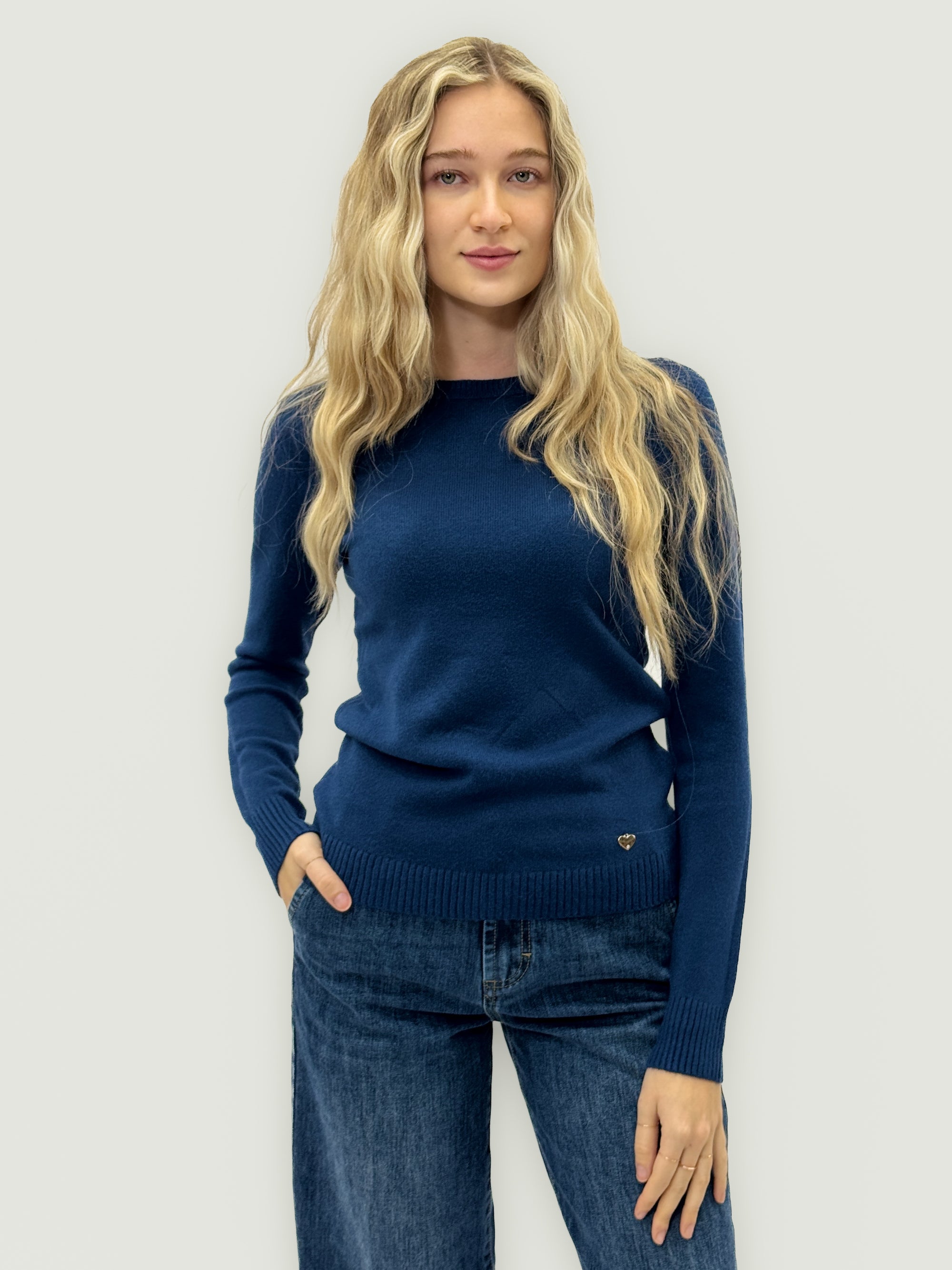 Maglione basic morbida girocollo