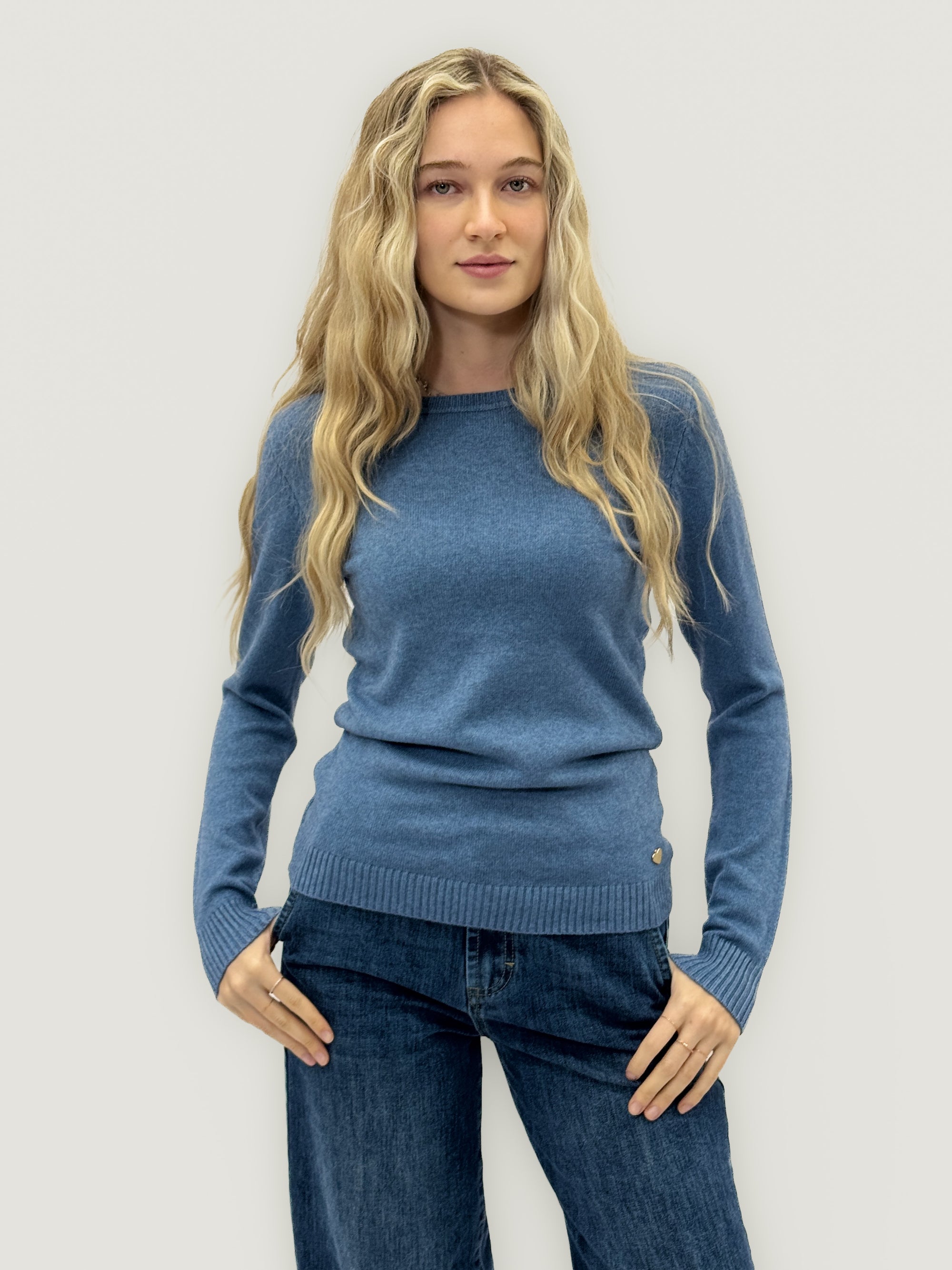Maglione basic morbida girocollo
