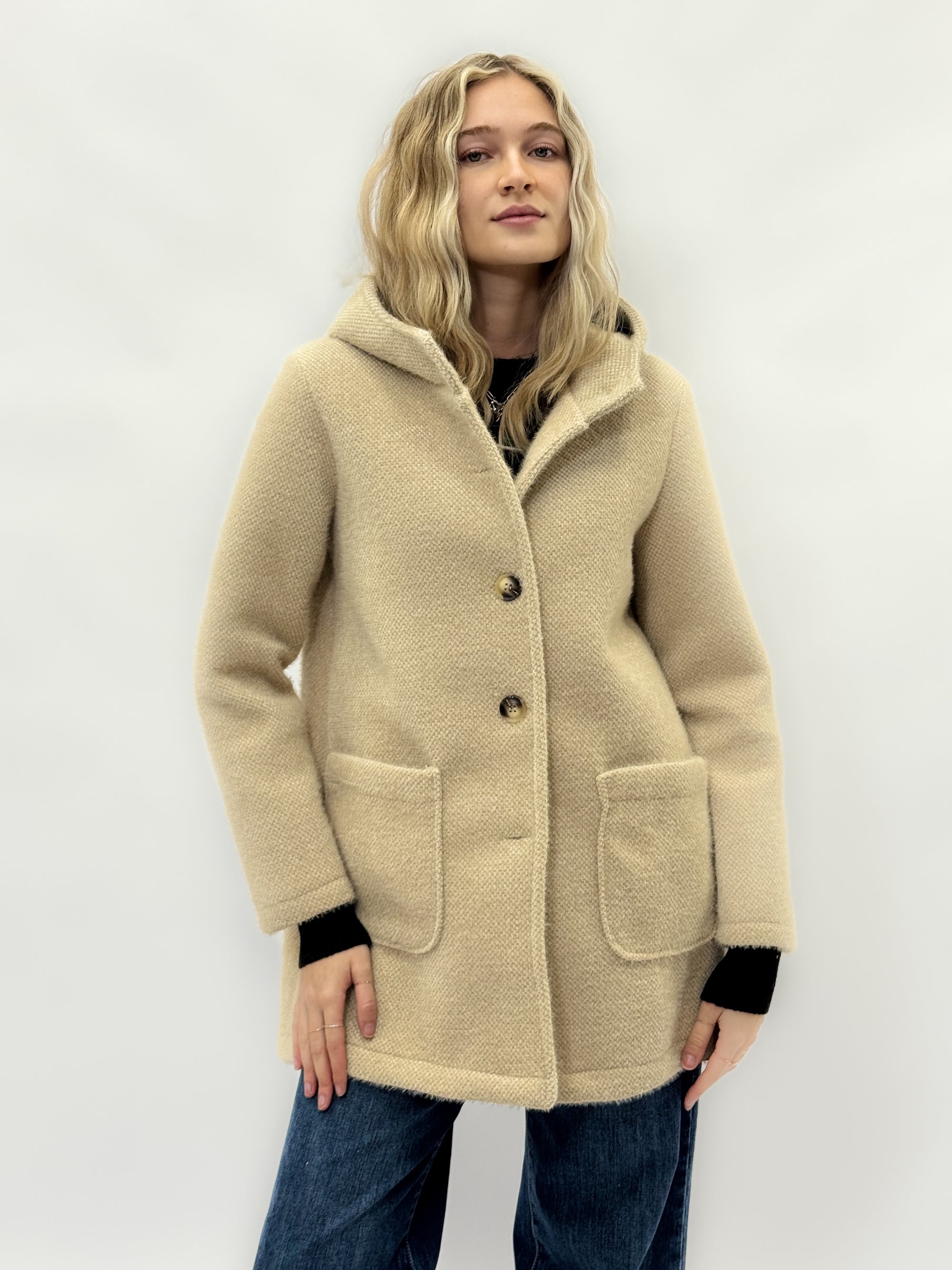 Cappotto caldo effetto teddy con cappuccio