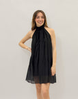Abito corto leggero scollo halter