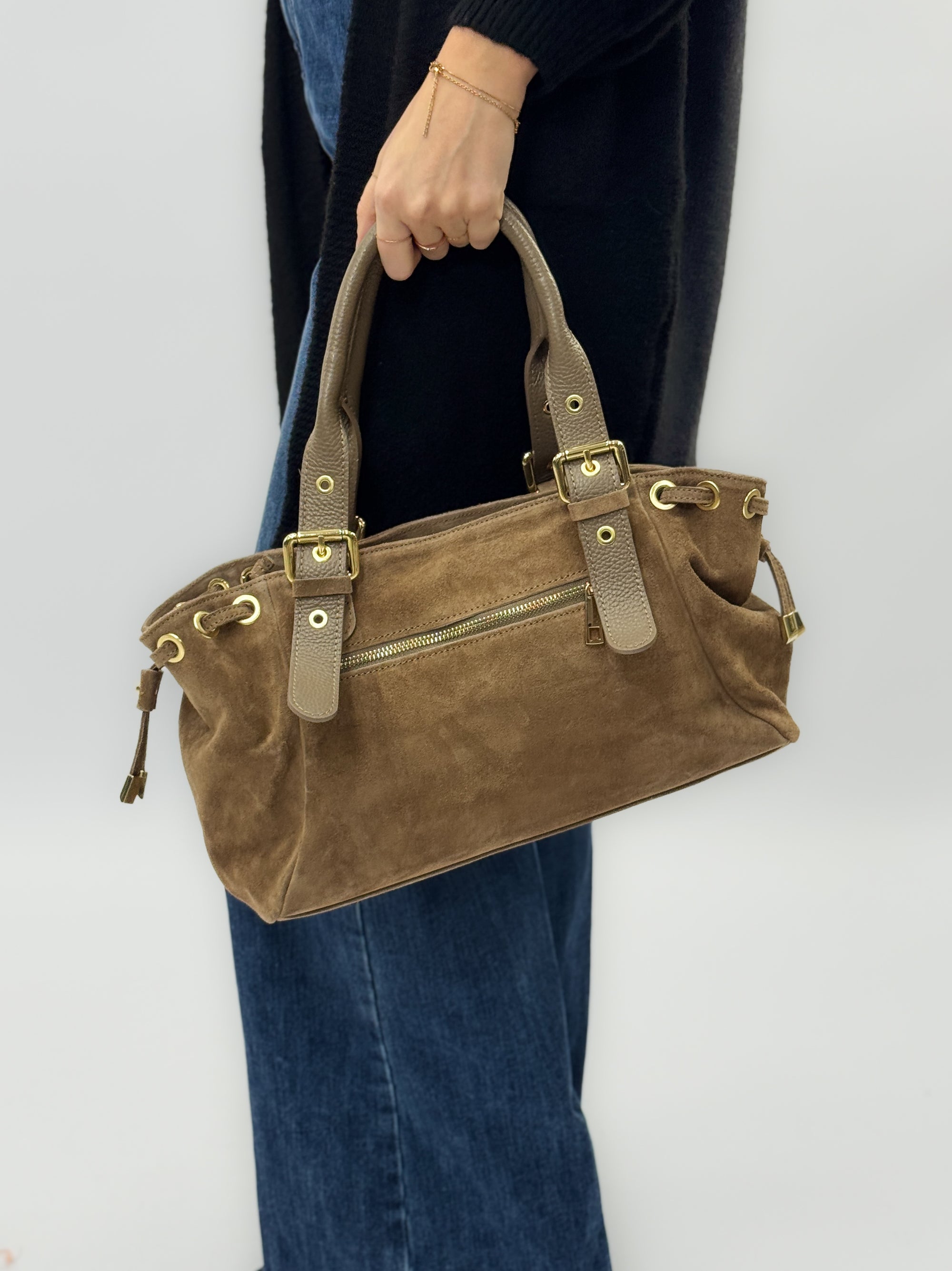 Borsa artigianale in vera pelle scamosciata – Made in Italy