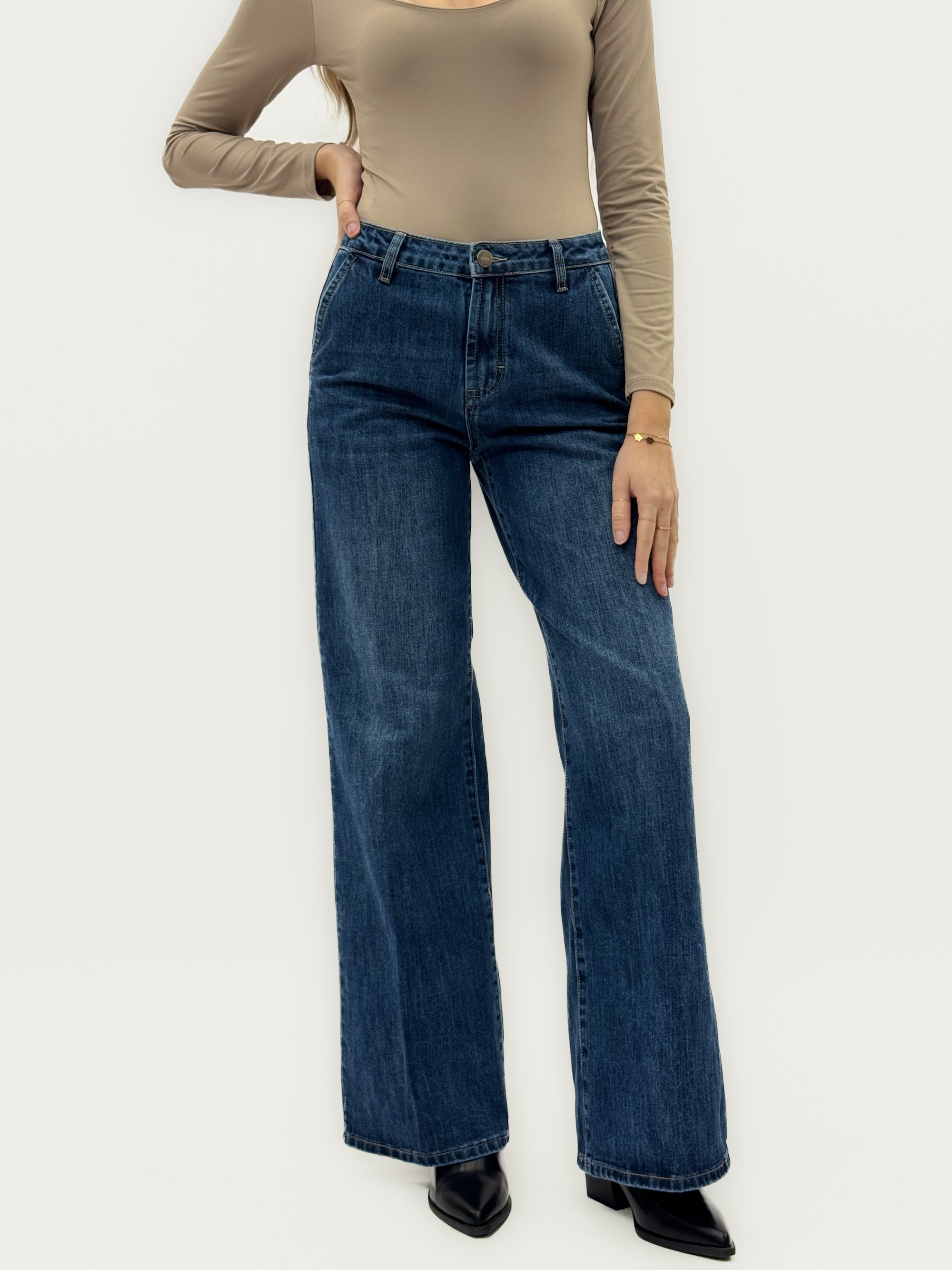 Jeans premium elasticizzati a gamba dritta
