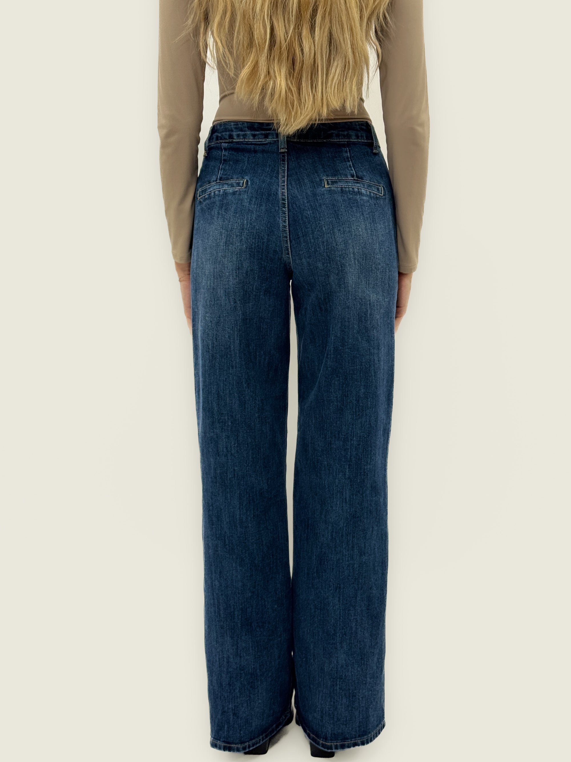 Jeans premium elasticizzati a gamba dritta