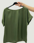 Blusa satin effetto seta manica corta