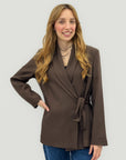 Giacca blazer con cintura incrociata