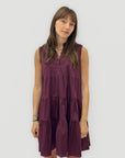Abito in Cotone con Balze e Scollo a V