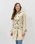 Trench con cintura