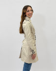 Trench con cintura