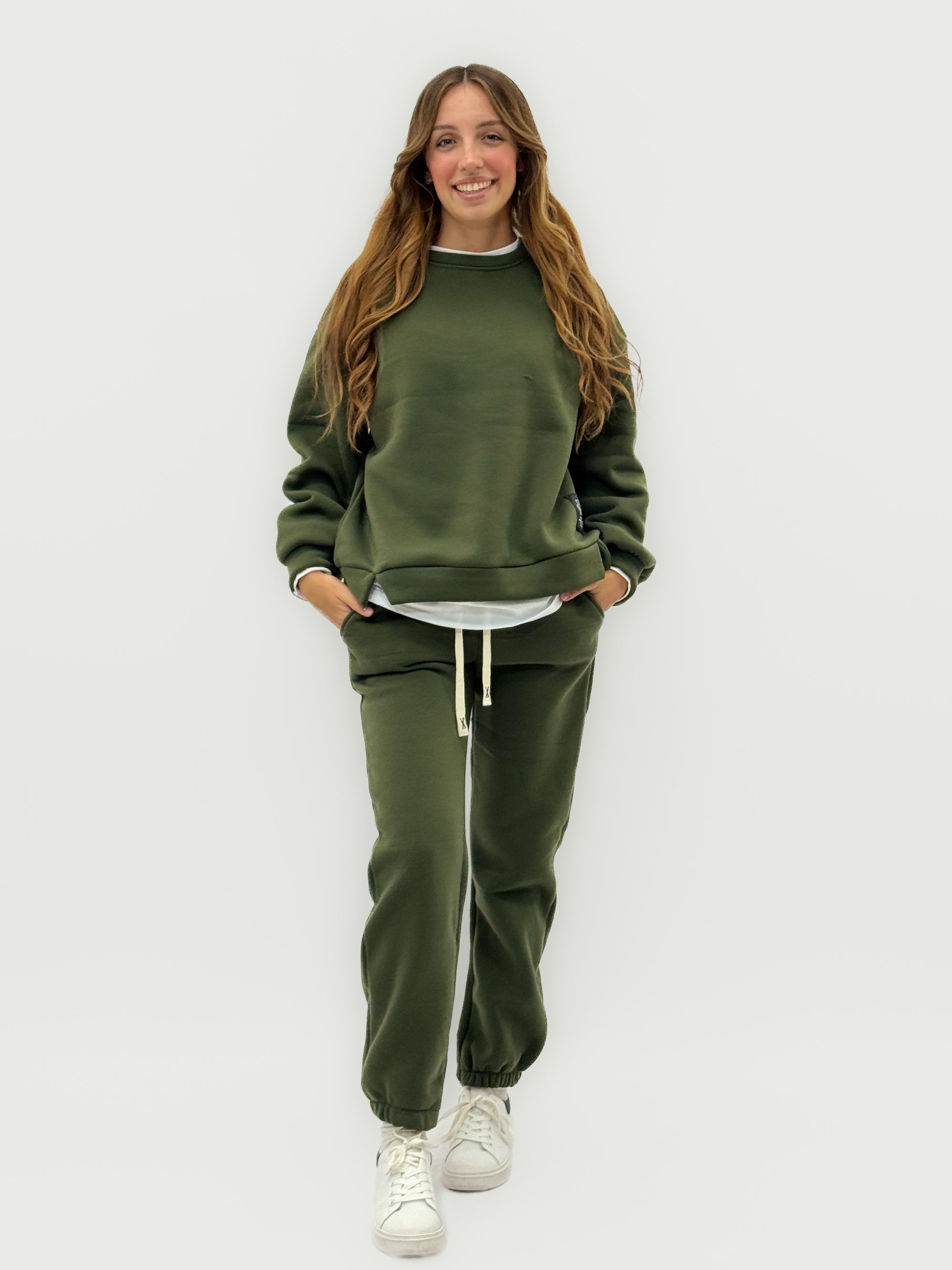 Completo felpato – Comfort e stile quotidiano