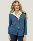 Cardigan in maglia con bottoni e tasche frontali