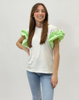 T-shirt con maniche volant