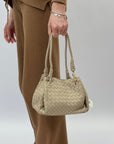 Borsa a mano con intrecci