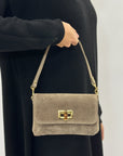 Borsa in Vera Pelle Scamosciata con Tracolla – Made in Italy