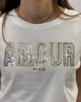 T-Shirt Donna “AMOUR Paris” in Cotone – Bianca con Scritta Oro