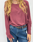 Maglia curvy oversize in misto lana con scollo ampio