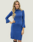 Abito midi in maglia con maniche svasate