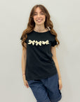 T-shirt con fiocchi