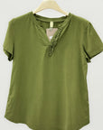T-Shirt in Cotone con Dettaglio Arricciato – Essenziale ma Ricercata
