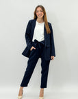 Completo giacca e pantalone con fiocco