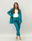 Completo giacca e pantalone con fiocco