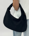 Borsa hobo in suede intrecciato