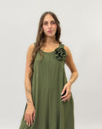 Tuta lunga con fiore