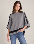 Maglia donna con bottoni sulle maniche e bordi a contrasto Grigio indossata da Polly 2, foto 2