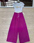 T-shirt comoda slim fit scritta love me