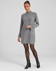 Abito lupetto in maglia con perle grigio con Polly 6 – vista tre quarti