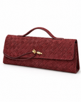 Borsa baguette in vera pelle scamosciata intrecciata bordeaux – vista trequarti