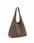 Borsa hobo in vera pelle scamosciata taupe con pochette – vista a tre quarti