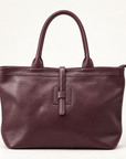 Borsa shopper in vera pelle martellata bordeaux con doppi manici – vista frontale