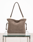 Borsa tote in vera pelle scamosciata taupe vista frontale