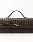 Borsa a mano in vera pelle intrecciata marrone con dettaglio dorato – frontale