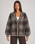 Cardigan giacca donna a quadri marrone indossato da Polly 4 - foto 1