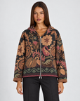 Felpa donna con cappuccio e zip fantasia floreale paisley Nero indossata da Polly 4, vista frontale