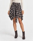 Gonna tartan asimmetrica Marrone con nodo in vita, Polly 4 – primo piano della gonna