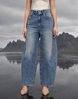 Jeans donna barrel azzurro washed SJ1830-17 vista frontale indossato