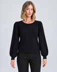 Maglia girocollo B13 11919 Nero indossata da Polly 5 - vista frontale