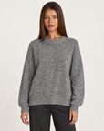 Maglia donna girocollo grigio con Polly 4 – frontale