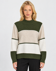 Maglione geometrico a blocchi di colore Verde con Polly 7 – vista frontale
