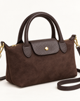 Mini borsa effetto scamosciato marrone – vista tre quarti con tracolla