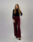 Pantaloni lunghi a palazzo