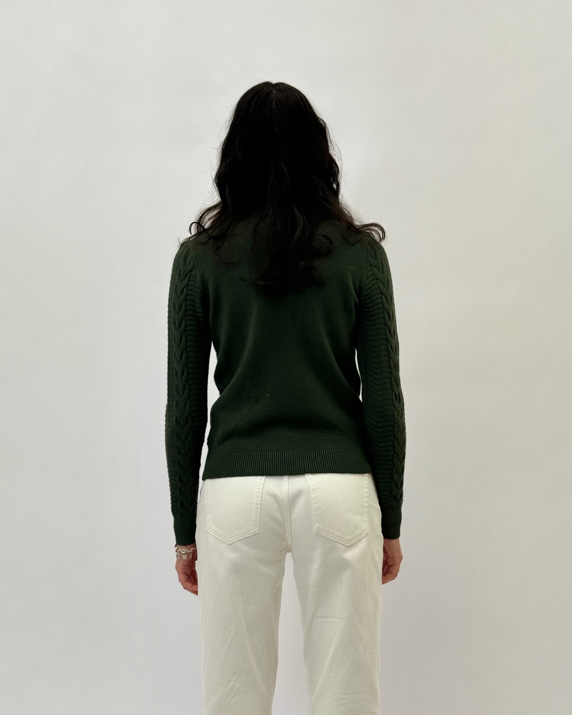 Maglione lupetto con intrecci